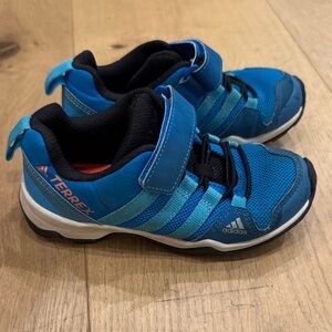 adidas Kids Blue and Black Trail Sneakers